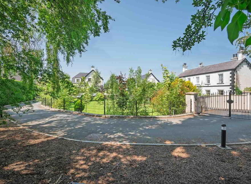 381 Old Holywood Road, Holywood, BT18 9QH