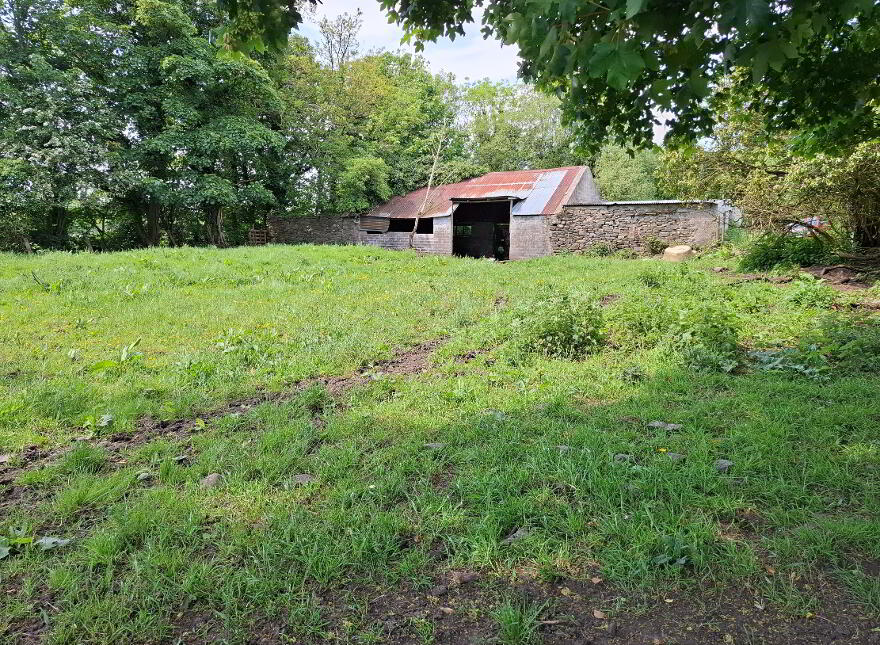 29 Keenaghan Road, Strabane, BT82 0AQ