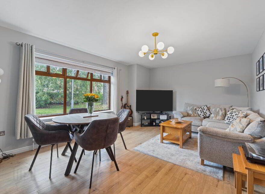 2 Greenwich Mews, 24 Upper Lisburn Road, Belfast, BT10 0FL