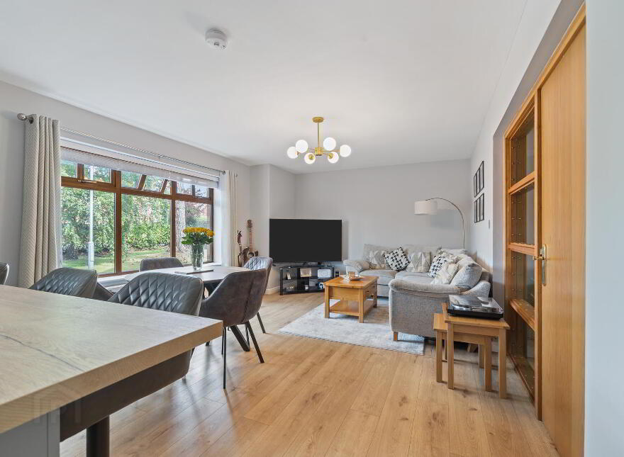2 Greenwich Mews, 24 Upper Lisburn Road, Belfast, BT10 0FL
