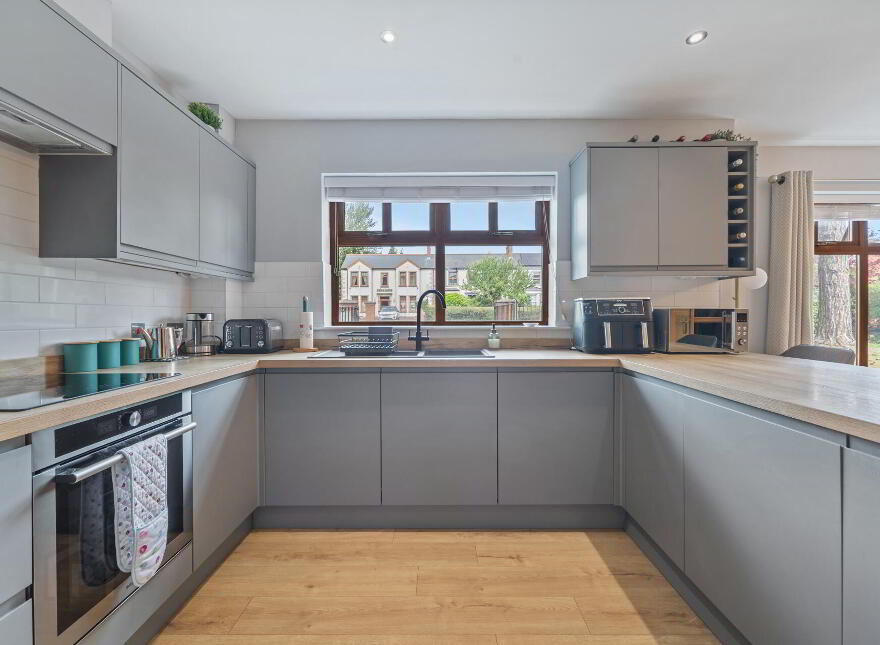 2 Greenwich Mews, 24 Upper Lisburn Road, Belfast, BT10 0FL