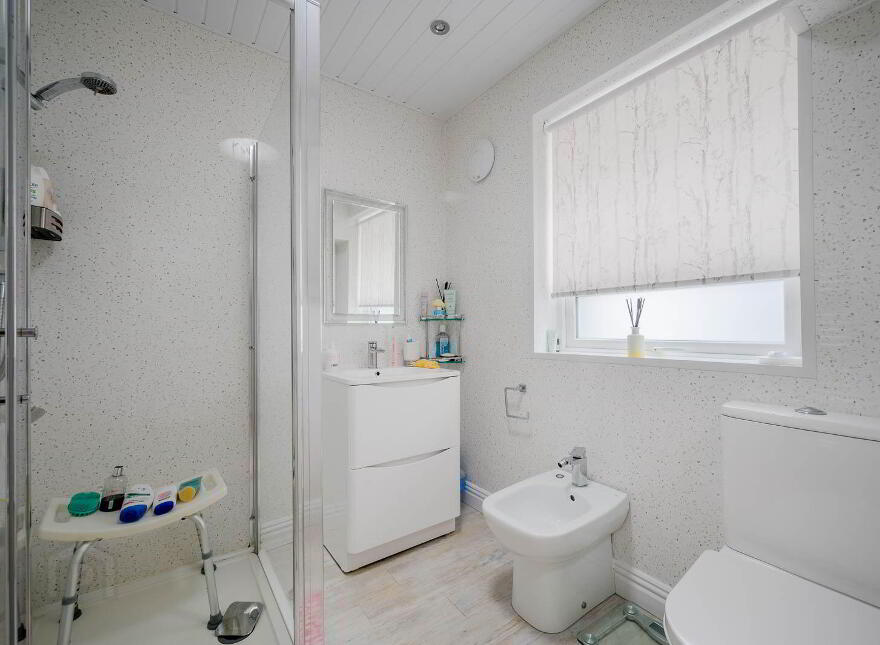 4 Lennox Avenue, Belfast, BT8 6LA