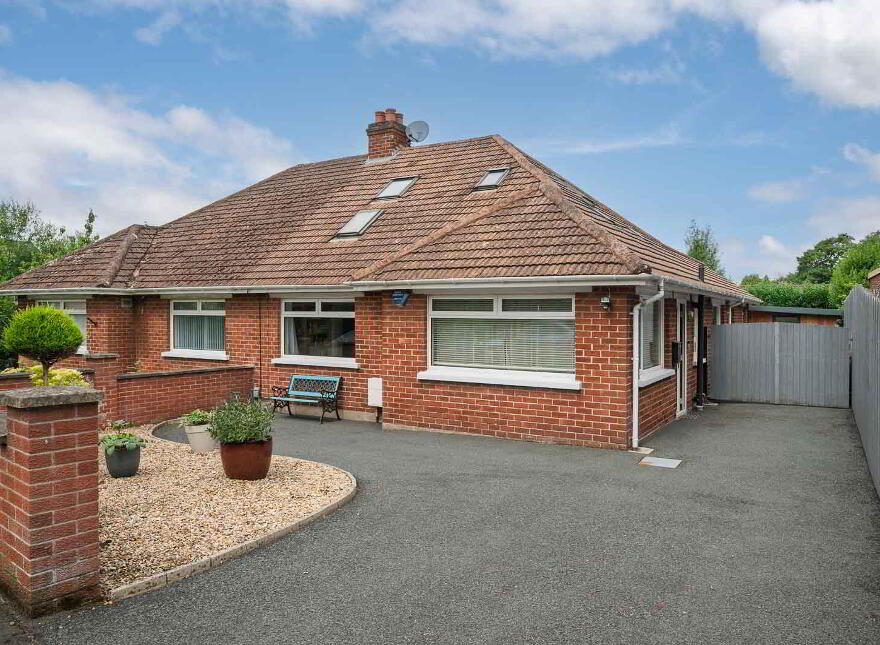 4 Lennox Avenue, Belfast, BT8 6LA