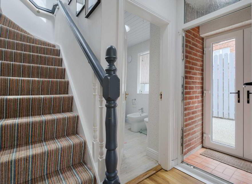 4 Lennox Avenue, Belfast, BT8 6LA