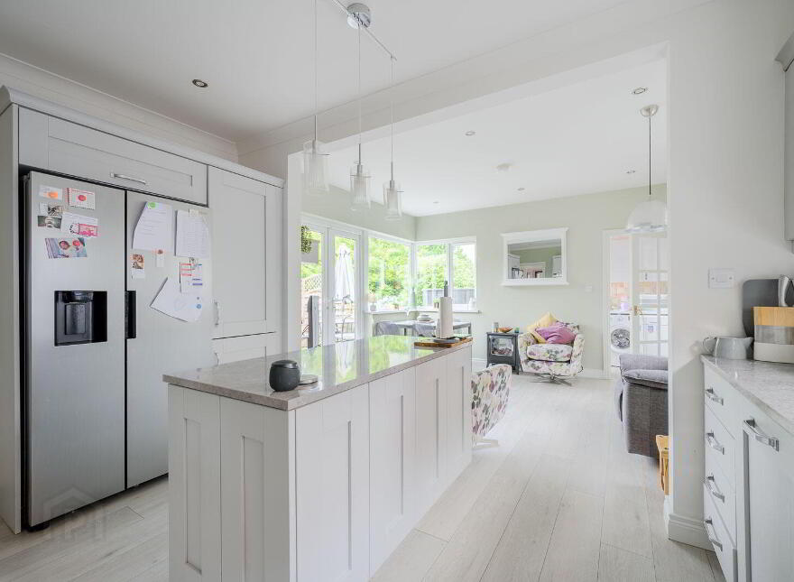 4 Lennox Avenue, Belfast, BT8 6LA