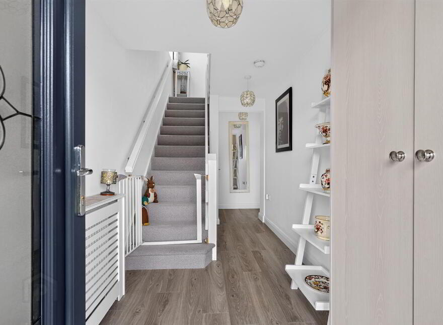 33 Katrine Park, Belfast, BT10 0HT