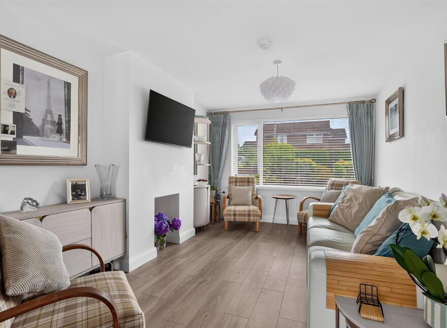 33 Katrine Park, Belfast, BT10 0HT
