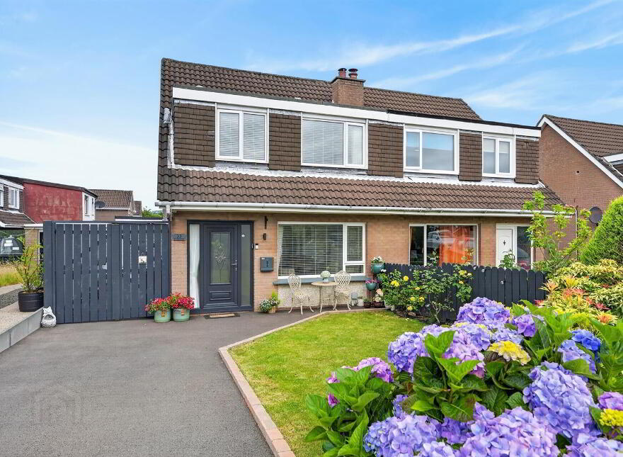33 Katrine Park, Belfast, BT10 0HT