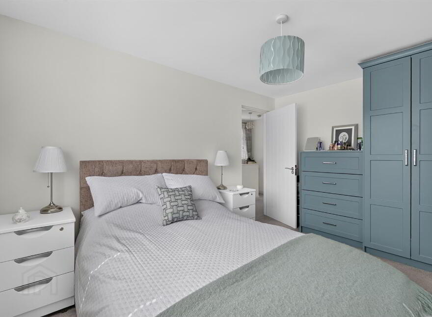 33 Katrine Park, Belfast, BT10 0HT