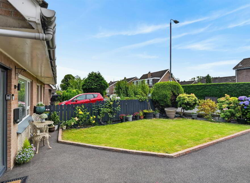 33 Katrine Park, Belfast, BT10 0HT
