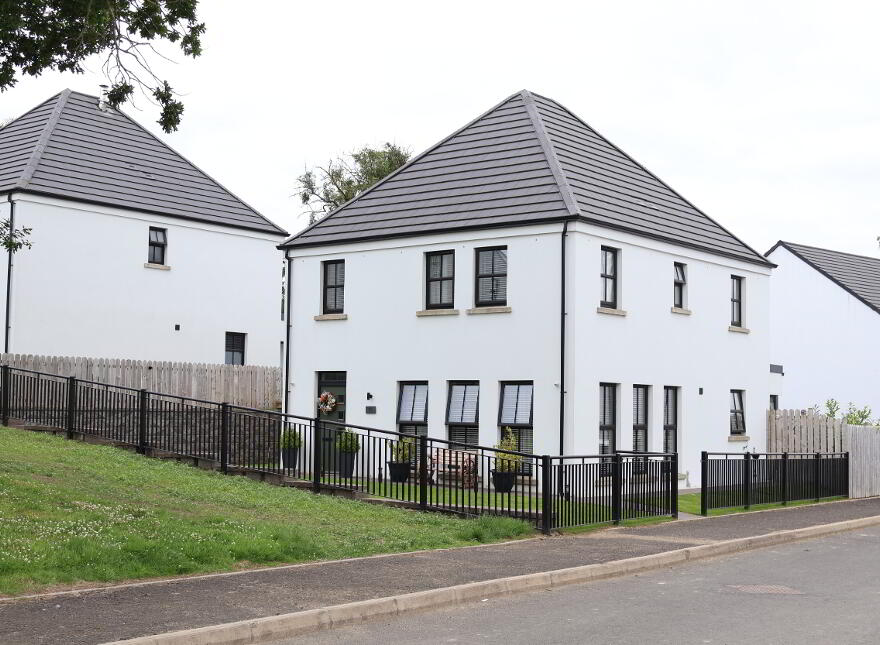 48 Cumber View, Claudy, Limavady, BT47 4FG