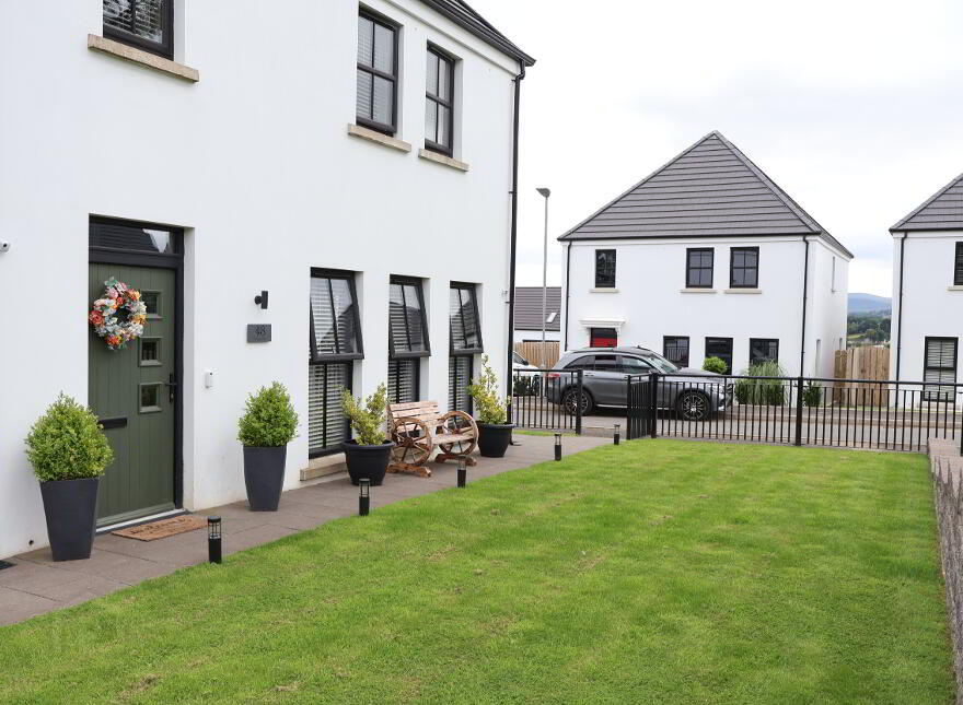 48 Cumber View, Claudy, Limavady, BT47 4FG