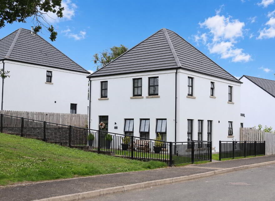 48 Cumber View, Claudy, Londonderry, BT47 4FG