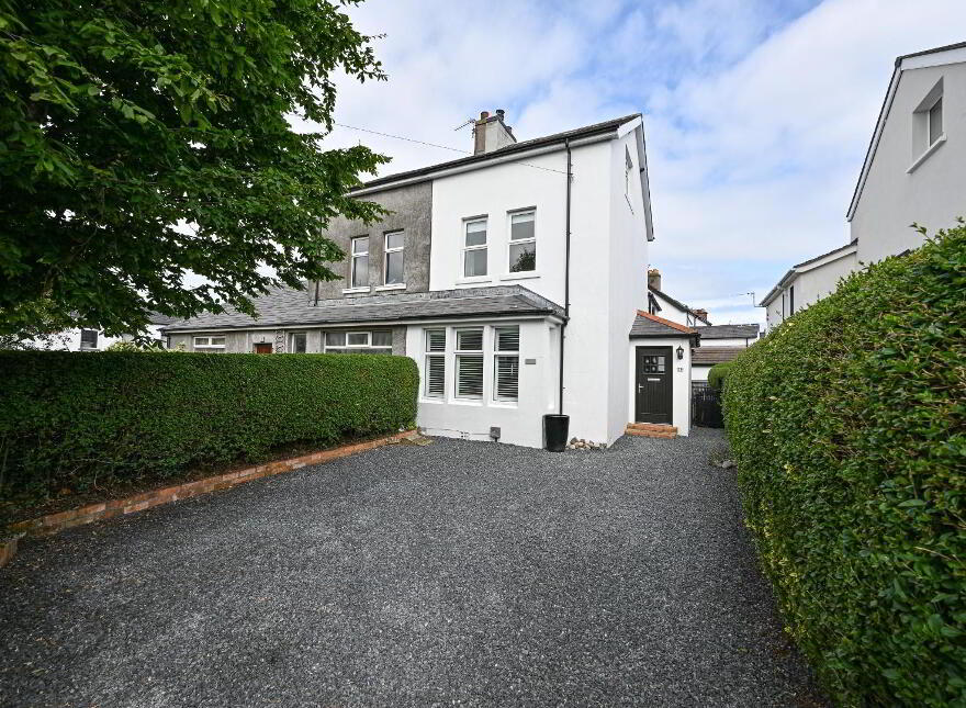 39 Groomsport Road, Bangor, BT20 5LP