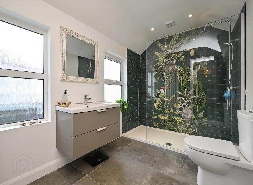 39 Groomsport Road, Bangor, BT20 5LP