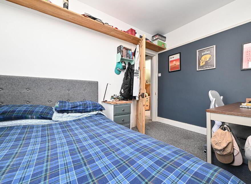 39 Groomsport Road, Bangor, BT20 5LP