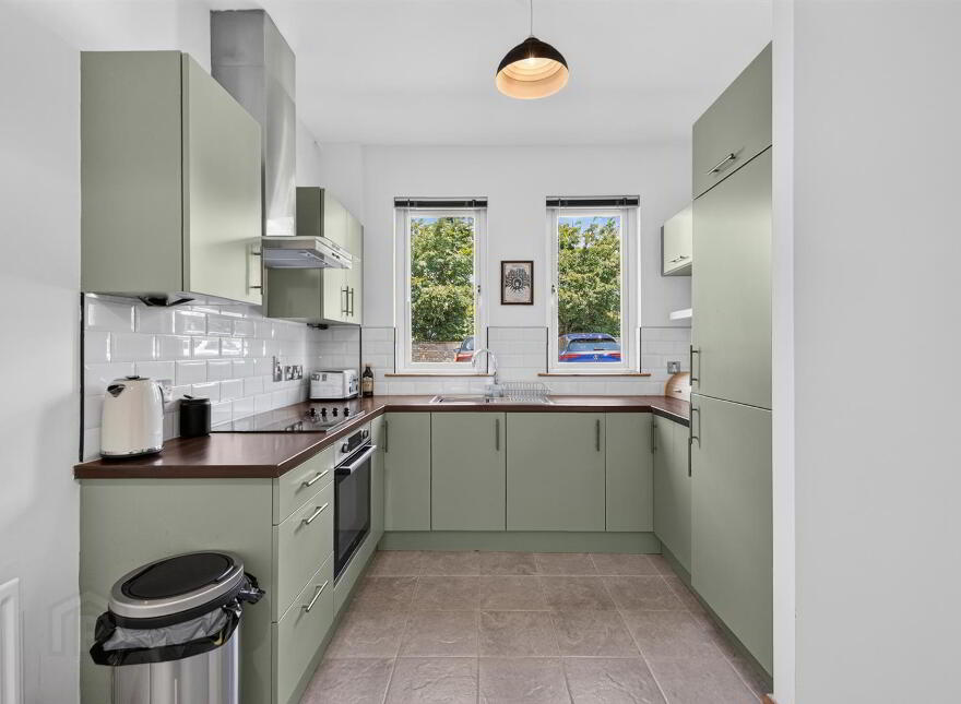 23 Badgers Lane, Lisburn, BT28 2ZH