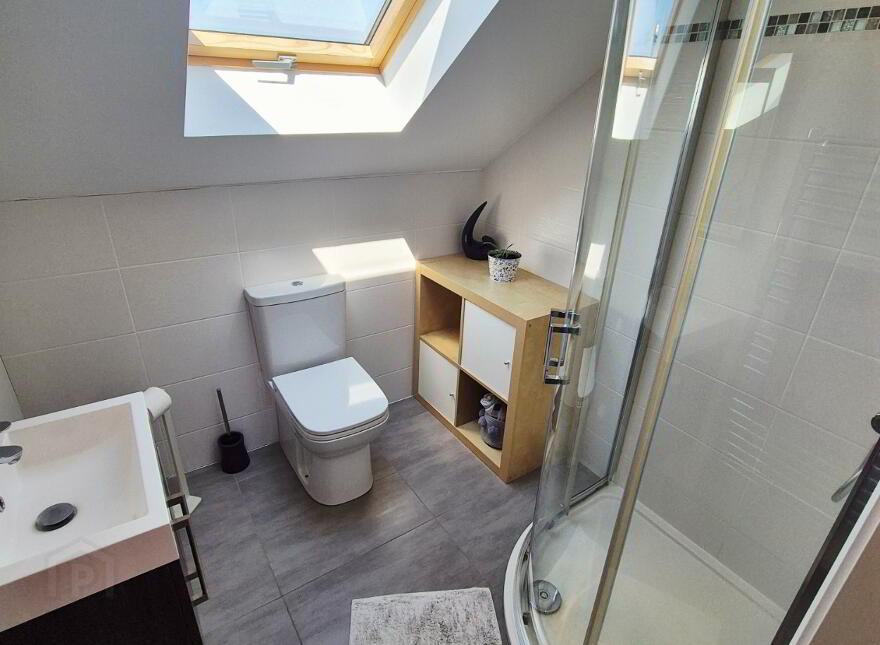 45 Magheraboy Avenue, Portrush, BT56 8GW