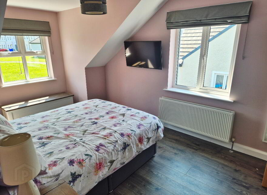 45 Magheraboy Avenue, Portrush, BT56 8GW