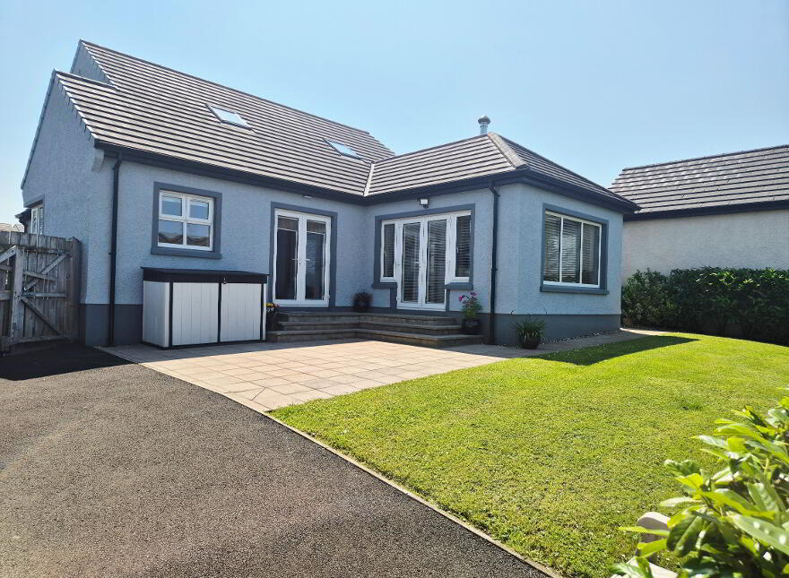 45 Magheraboy Avenue, Portrush, BT56 8GW