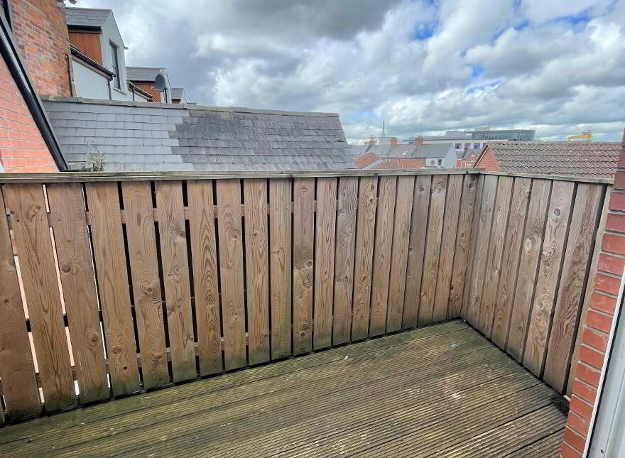Apt 4, 42 - 46 Upper Newtownards Road, Belfast, BT4 3EL