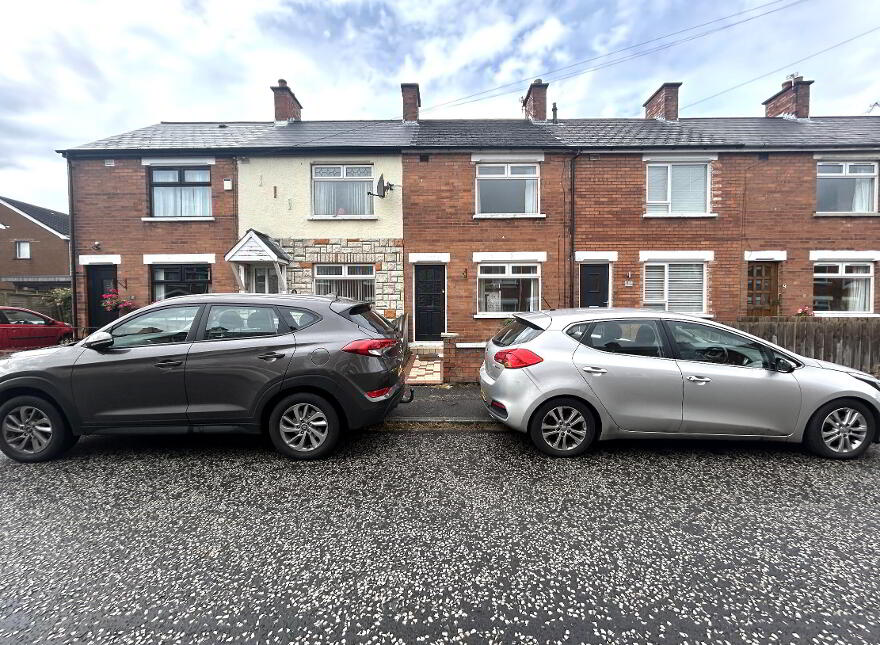 13 Loopland Parade, Belfast, BT6 9EF photo