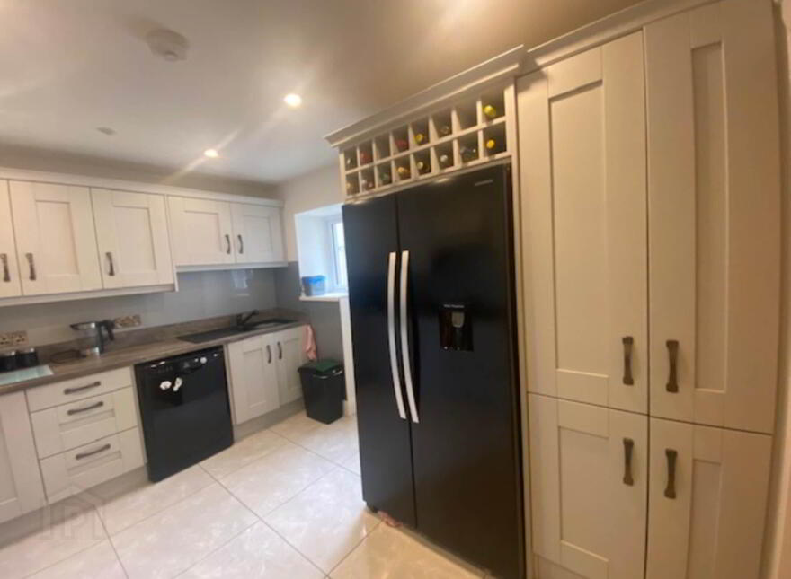 4 Woodview Terrace, Stranorlar, F93N6E4