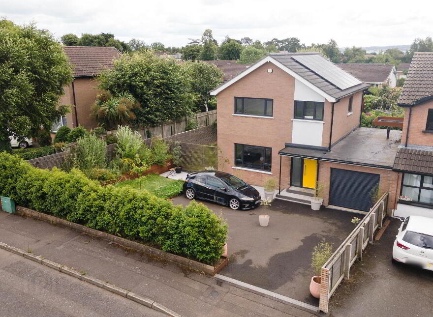 32 Lynda Avenue, Jordanstown, Newtownabbey, BT37 0NX