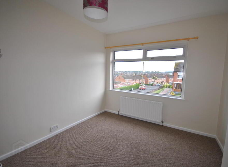 22 Silverstream Drive, Bangor, BT20 3LW