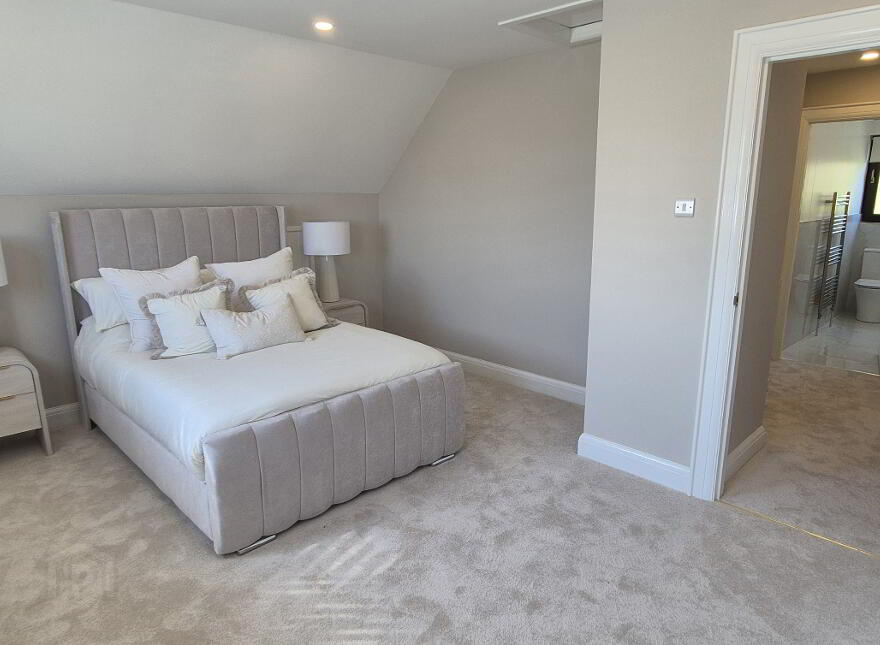 2 North Meadows, Derry, BT48 0QB