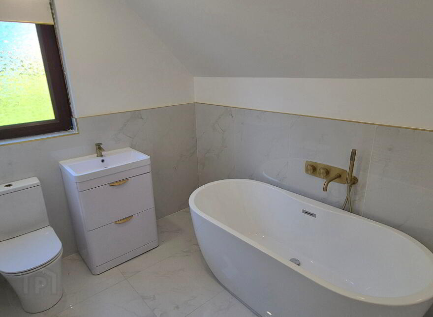 2 North Meadows, Derry, BT48 0QB