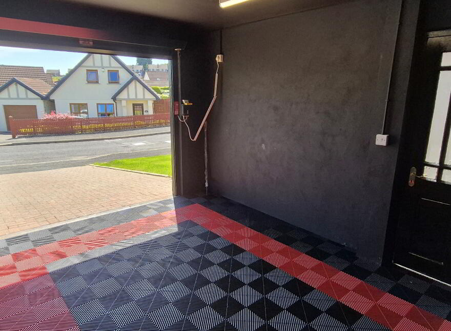 2 North Meadows, Derry, BT48 0QB