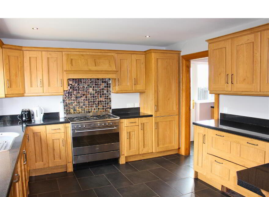 50 Riverview, Ballykelly, BT49 9QP