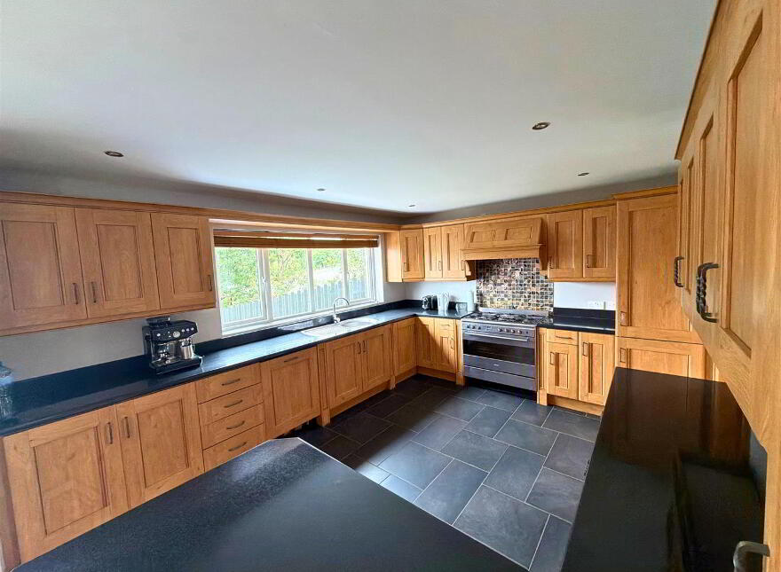 50 Riverview, Ballykelly, BT49 9QP