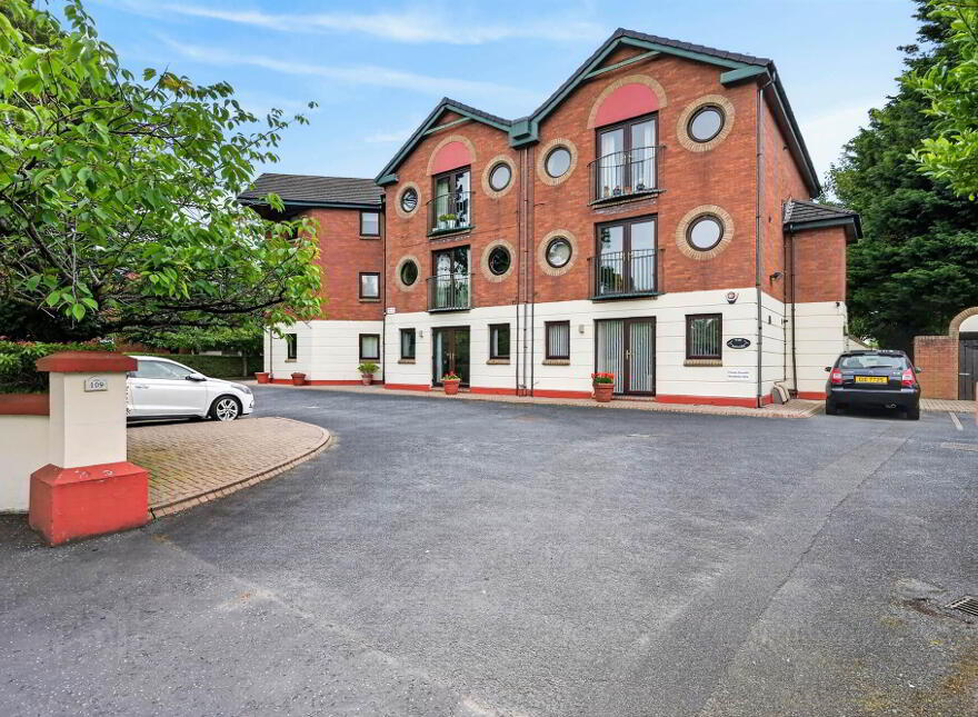 Apartment 5 The Hollies 109 North Road, Ballyhackamore, Belfast, BT5 5NF