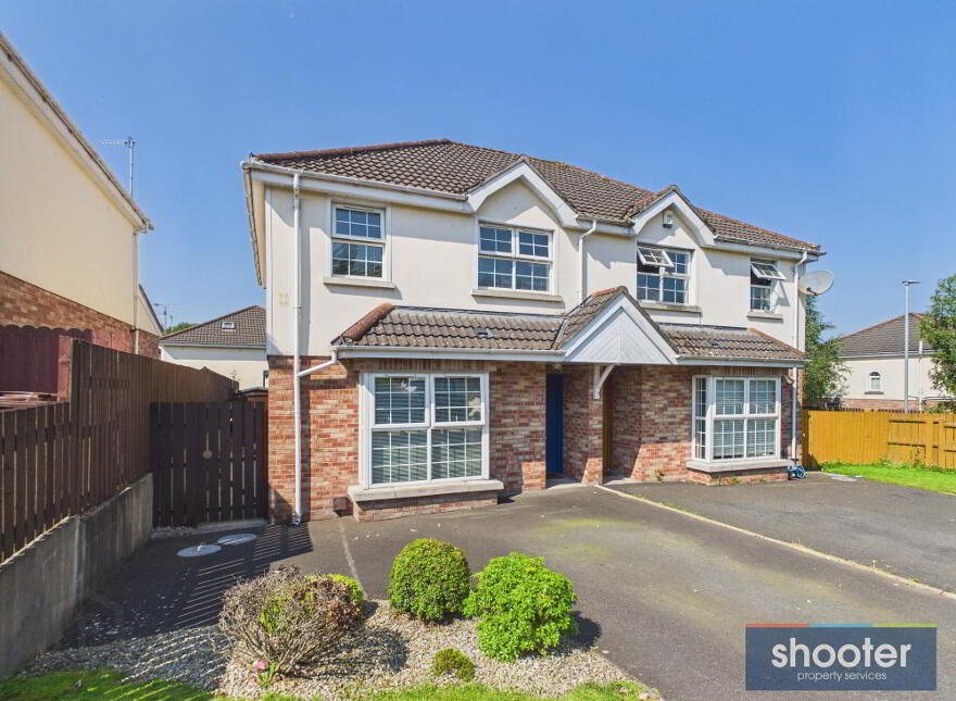 8 Station Close, Newry, BT35 7LW