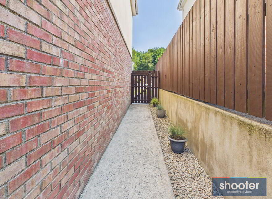 8 Station Close, Newry, BT35 7LW