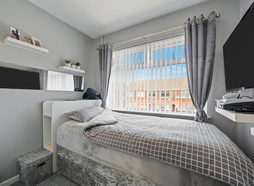 7 Larkfield Grove, Belfast, BT4 1QH