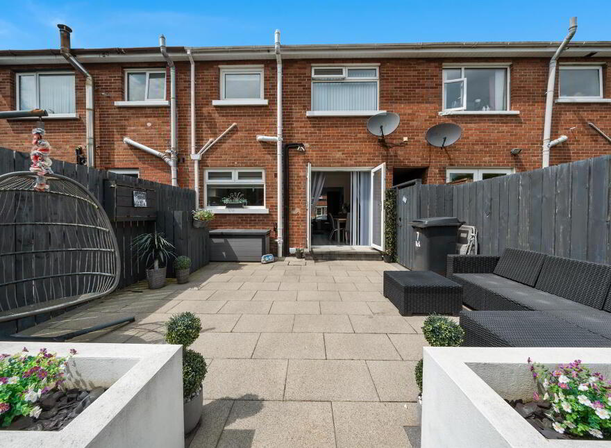 7 Larkfield Grove, Belfast, BT4 1QH