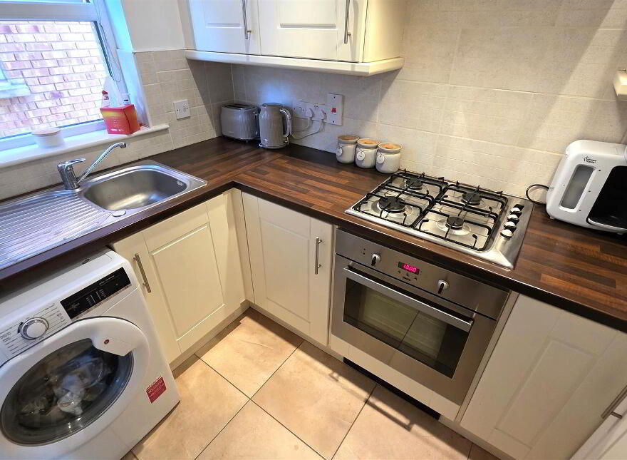 98 Alexandra Park, Muckamore, Antrim, BT41 4RJ