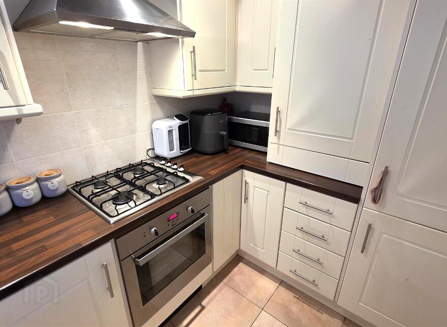 98 Alexandra Park, Muckamore, Antrim, BT41 4RJ