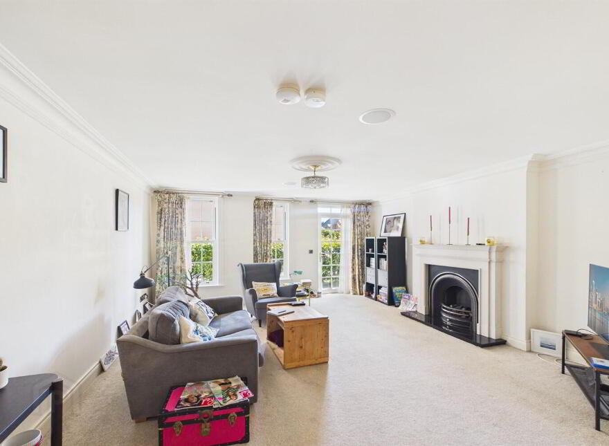 Apt 15, 6 Danesfort Park North, Belfast, BT9 5RB