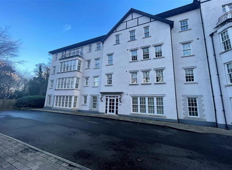 Apt 15, 6 Danesfort Park North, Belfast, BT9 5RB