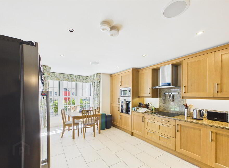 Apt 15, 6 Danesfort Park North, Belfast, BT9 5RB