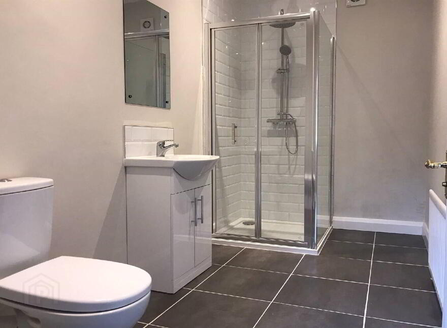 35 Dunraven Avenue, Belfast, BT5 5JR