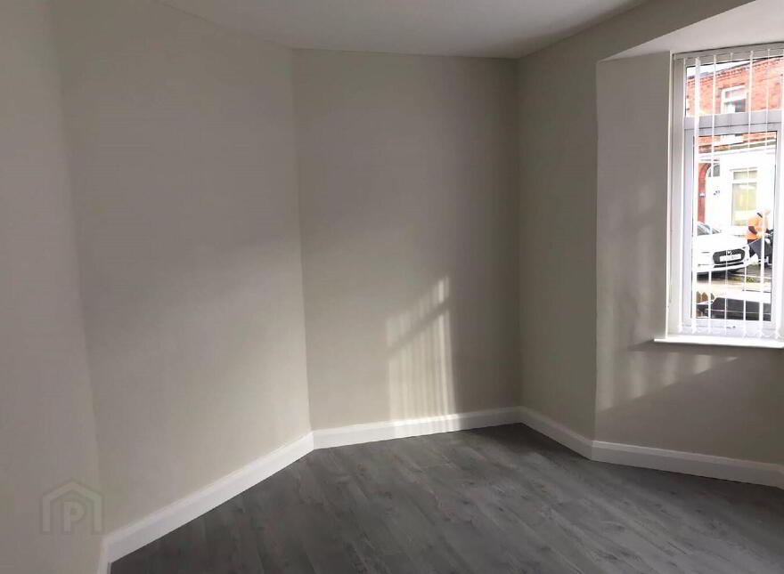 35 Dunraven Avenue, Belfast, BT5 5JR