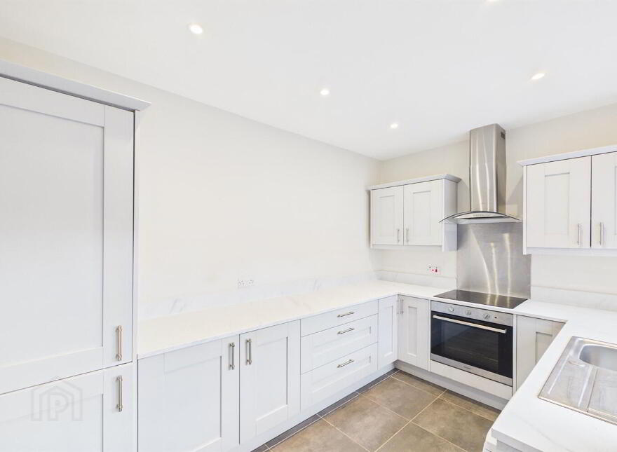 35 Dunraven Avenue, Belfast, BT5 5JR