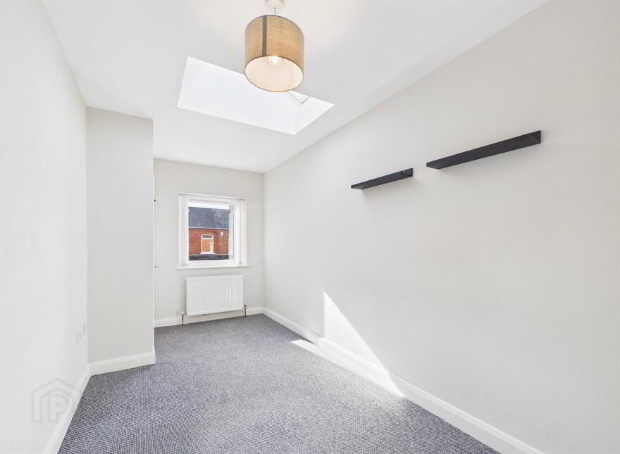 35 Dunraven Avenue, Belfast, BT5 5JR