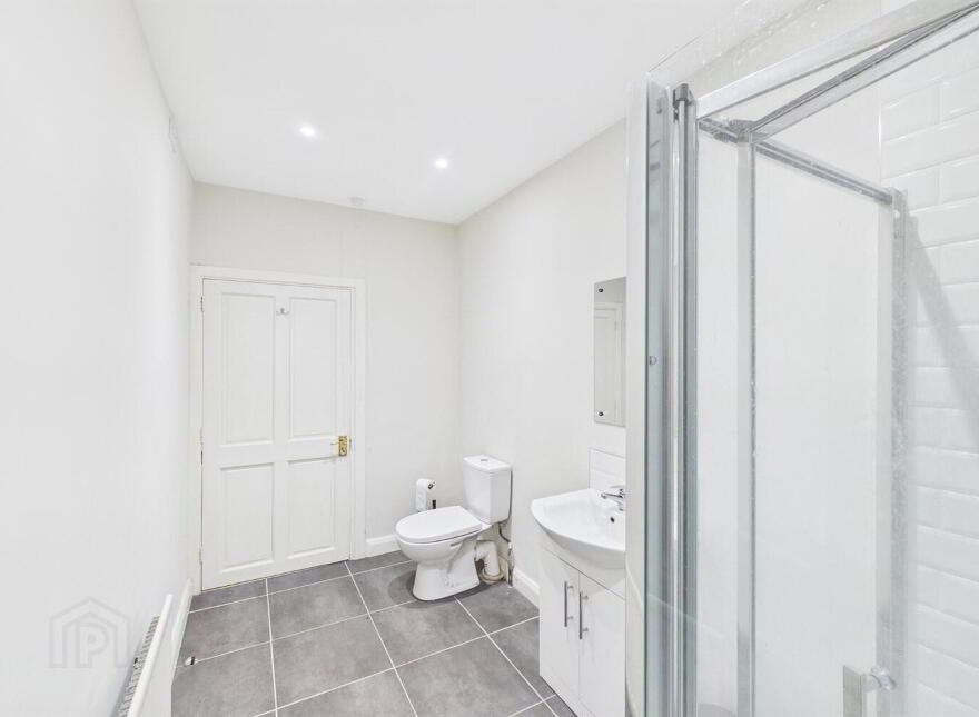 35 Dunraven Avenue, Belfast, BT5 5JR