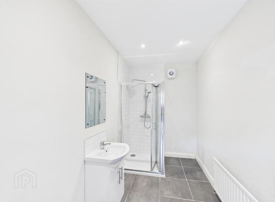 35 Dunraven Avenue, Belfast, BT5 5JR